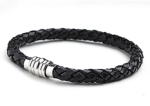 Bracelet made of platted leather